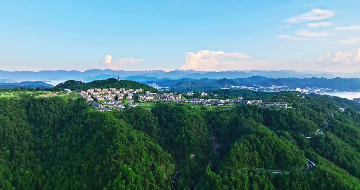 航拍中国杭州千岛湖建筑和山脉自然风光视频素材