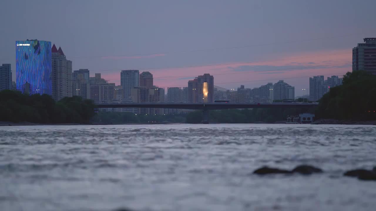 兰州傍晚黄河城市风光视频素材