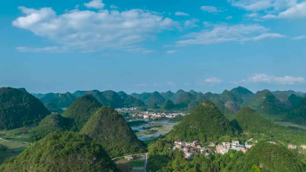 贵州荔波的美丽乡村景色视频素材