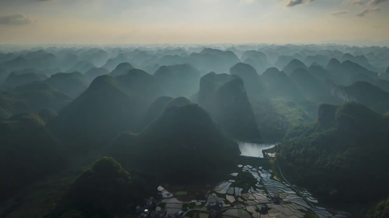 贵州荔波的美丽乡村景色视频素材