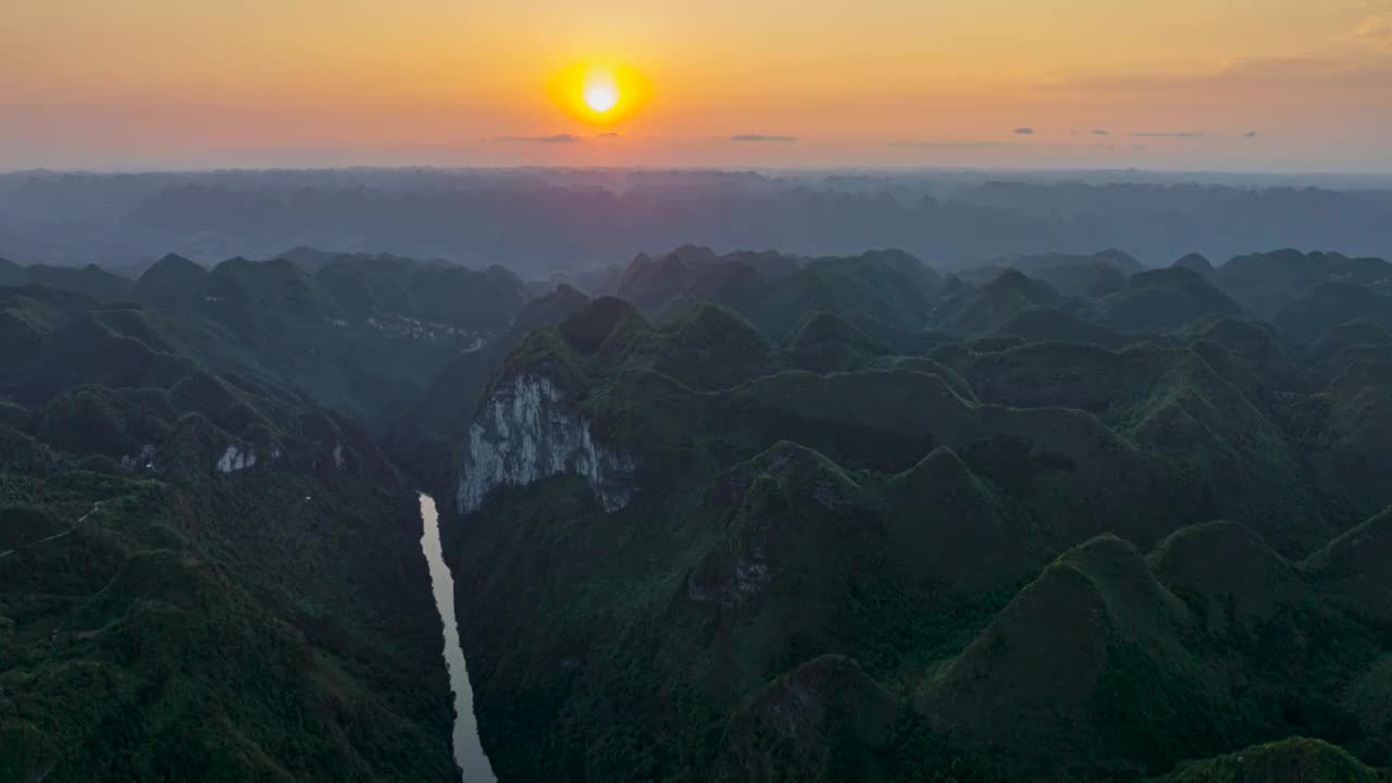 贵州荔波的美丽乡村景色视频素材