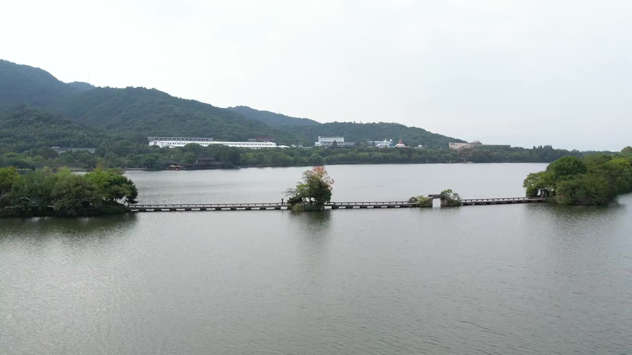 杭州湘湖景区初秋自然风光航拍视频素材