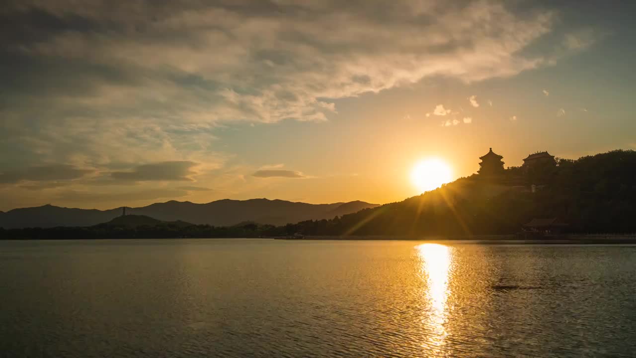 夏天北京颐和园夕阳晚霞延时视频素材