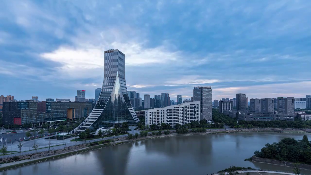 欧洲中心夜景车流视频素材