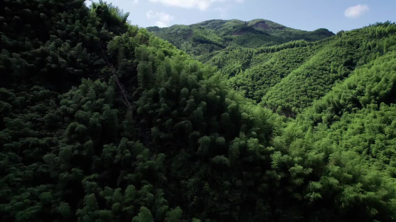 浙江湖州安吉 连绵高山 航拍视频素材