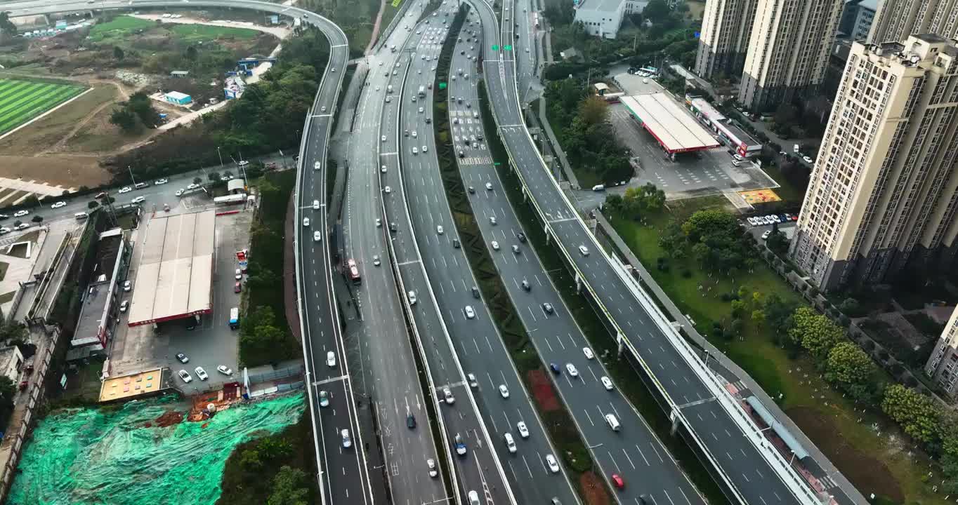 航拍成都三环路娇子立交桥交通车流城市景观视频素材