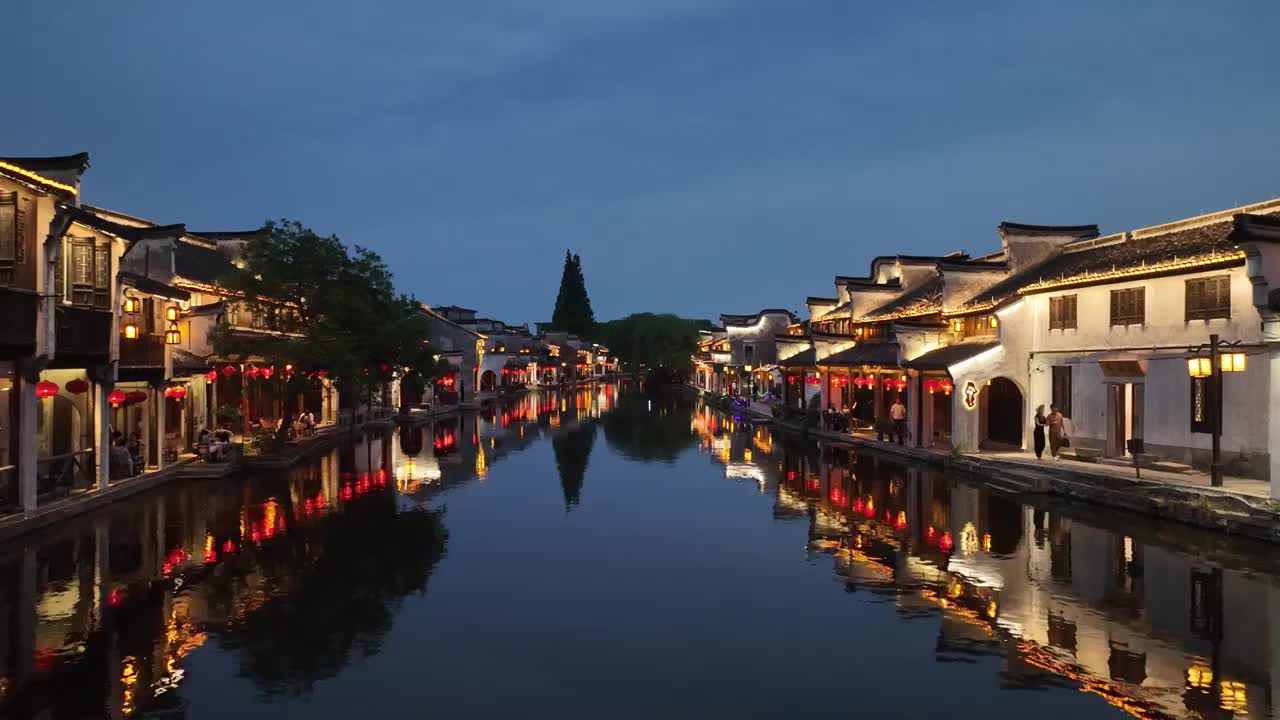 浙江湖州南浔古镇水乡夜景航拍视频素材