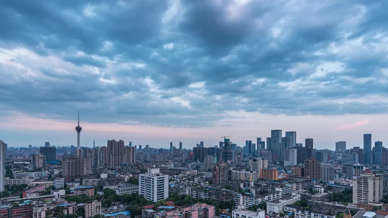 成都春熙路IFS与电视塔夜景视频素材