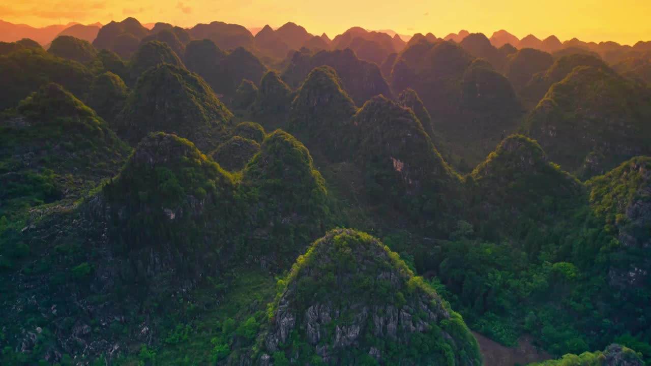 万峰林山峰视频素材