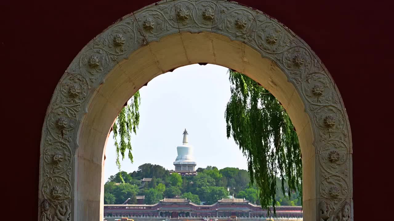 北京旅游景点北海公园视频素材