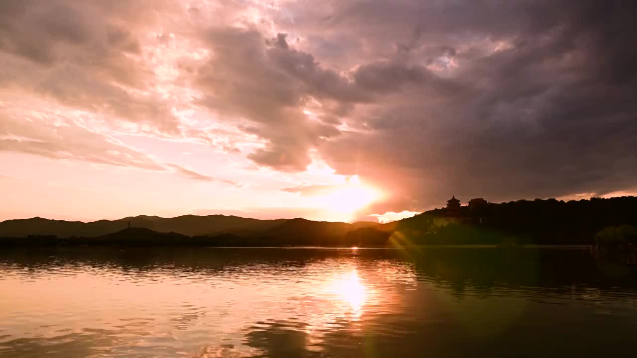 北京皇家园林颐和园夕阳落日晚霞延时视频素材