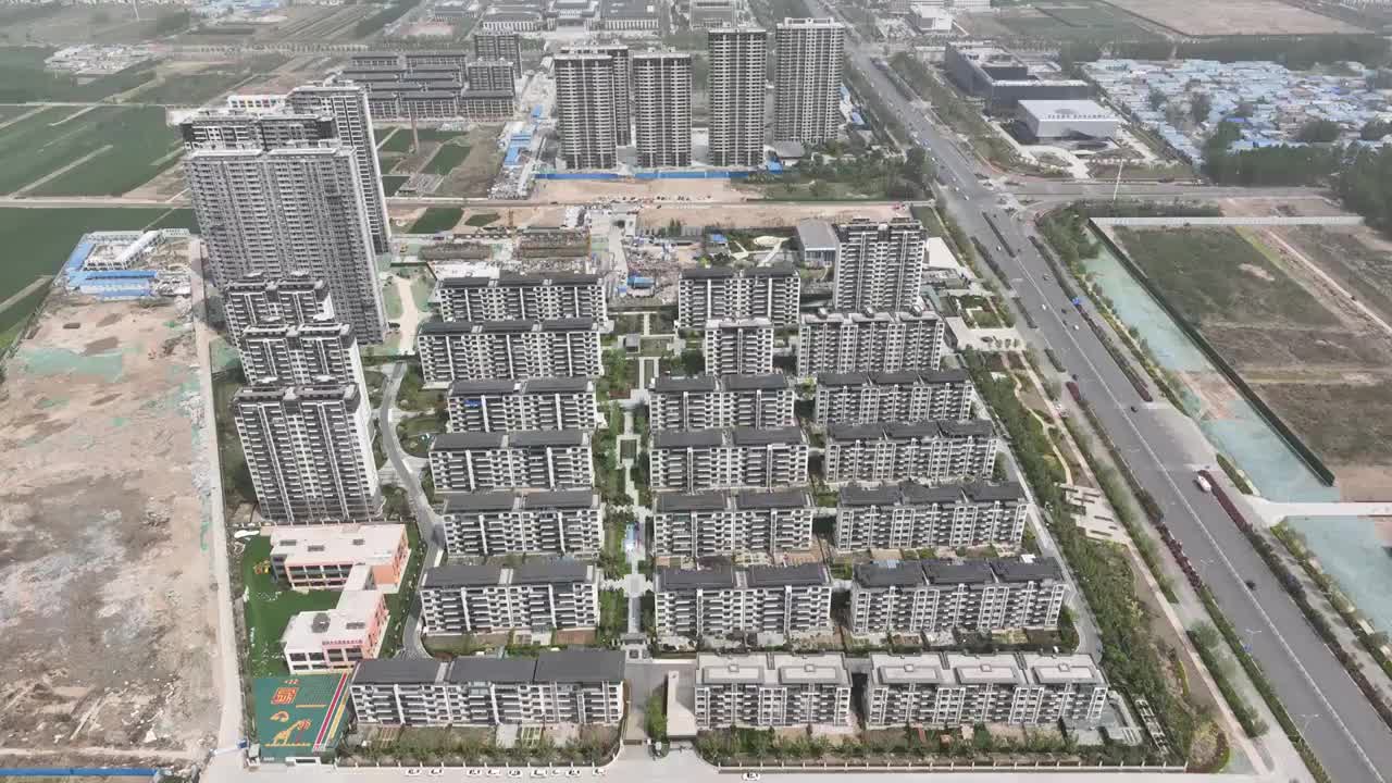 中国山东菏泽市广州路壹号院楼盘航拍视频素材