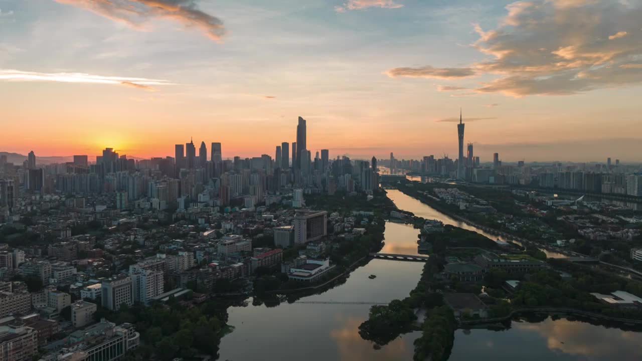 广州东山湖公园与CBD日出视频素材