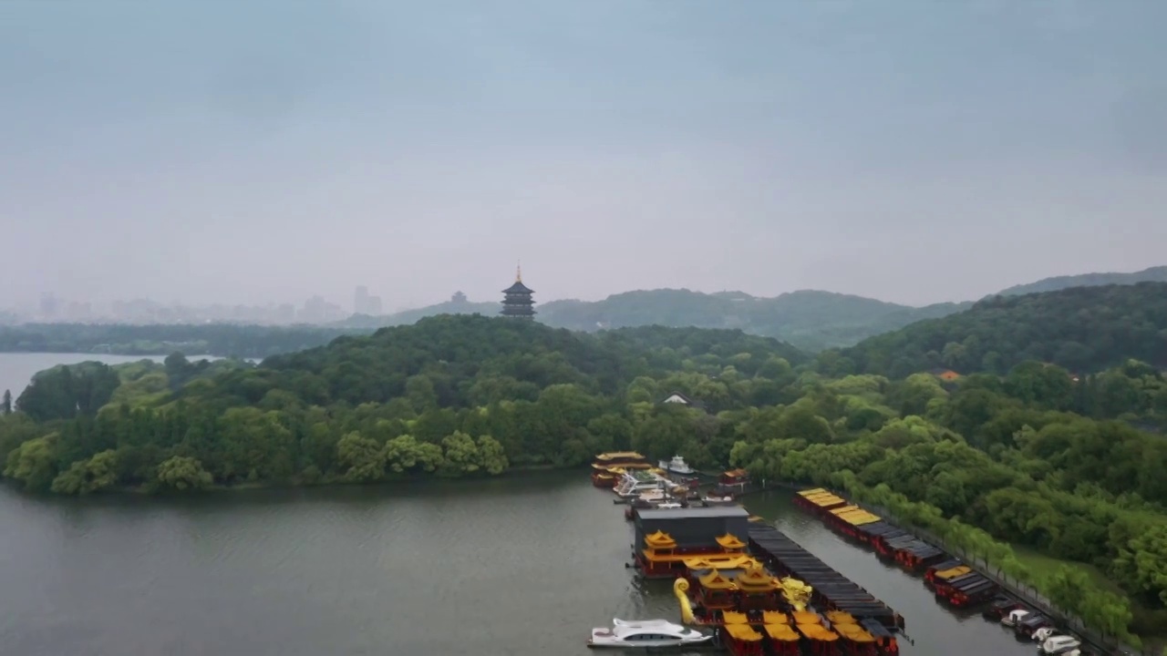 航拍杭州雷峰塔风景视频素材