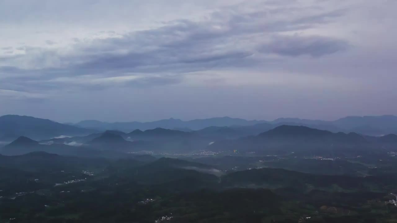 傍晚黄山区的风景视频素材