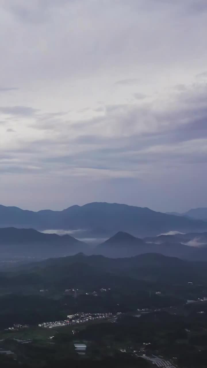 傍晚黄山区竖屏风景视频素材