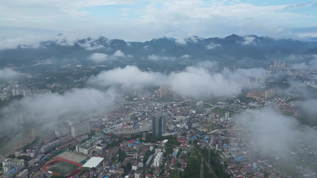 航拍中国安徽省安庆市岳西县云雾风光视频素材