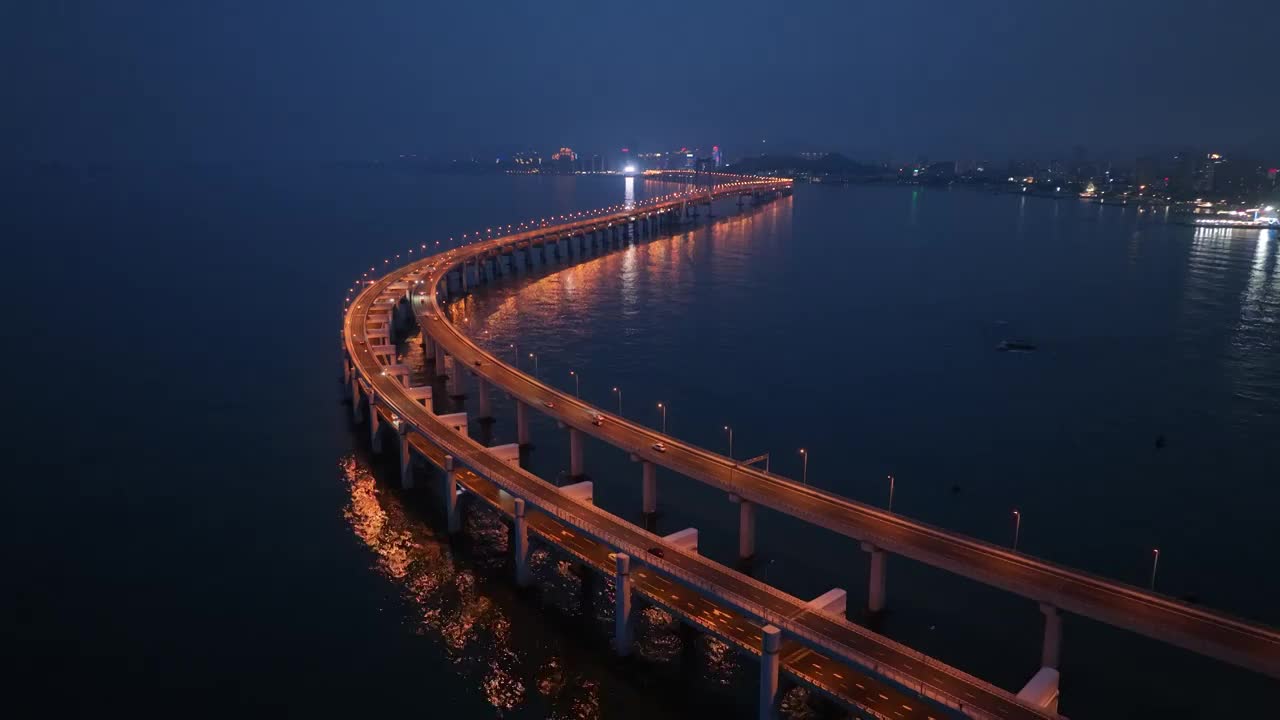 辽宁大连星海湾大桥夜景视频素材