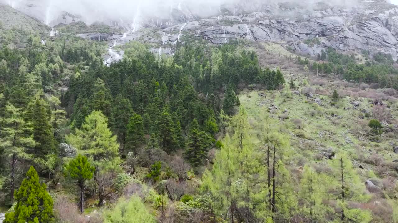 4K航拍川西阿坝州毕棚沟风光美景视频素材