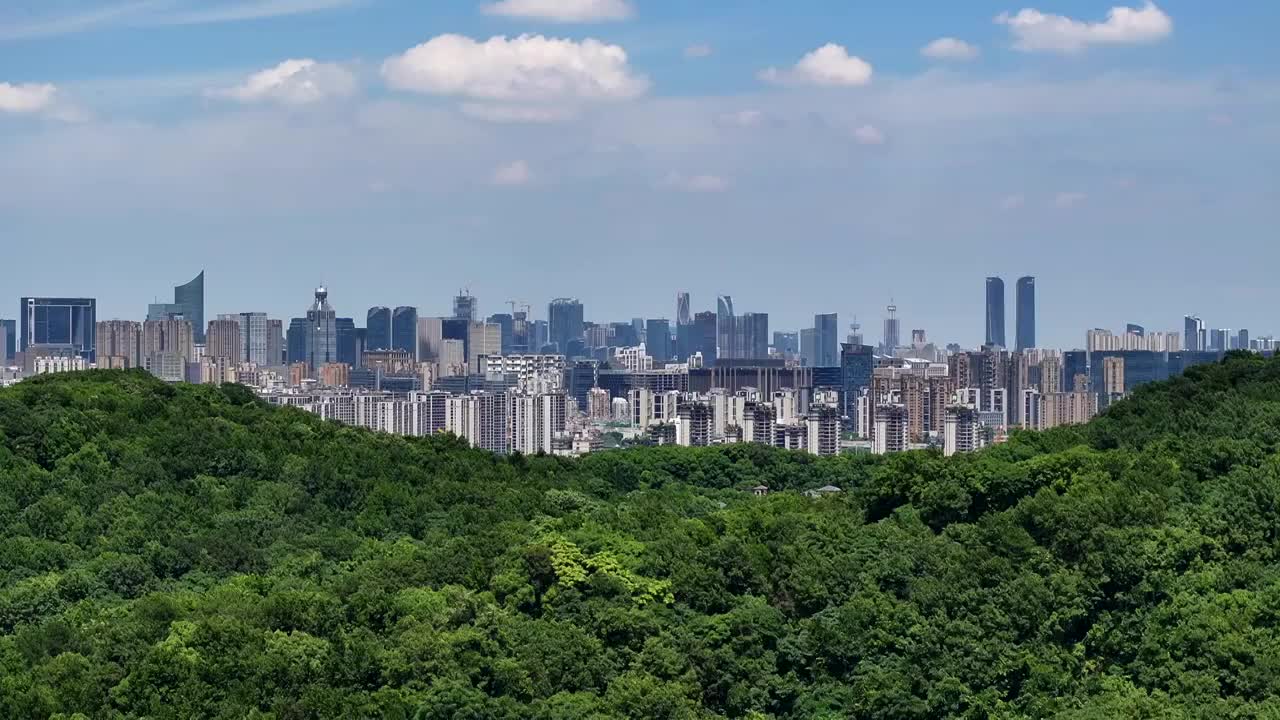 西湖群山远眺市区视频素材