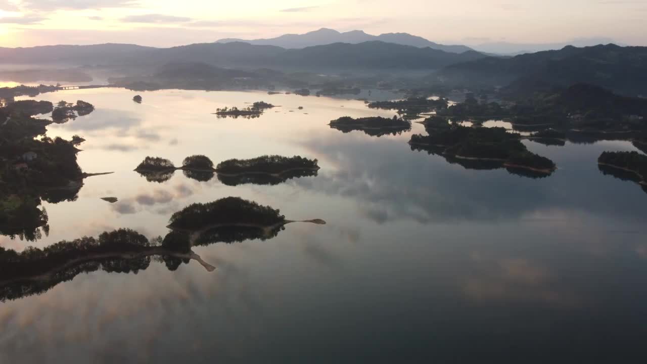 湖南岳阳铁山水库航拍视频下载