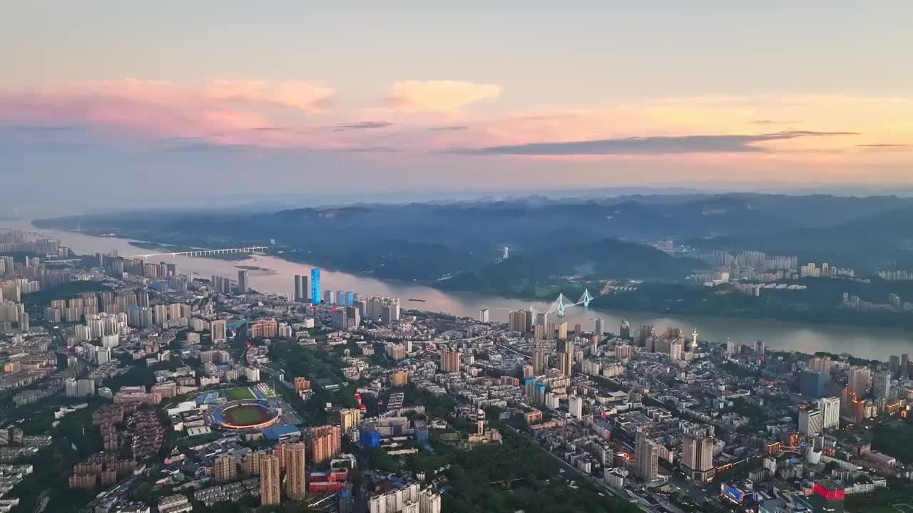 航拍宜昌城市日落山水风光夜景视频下载