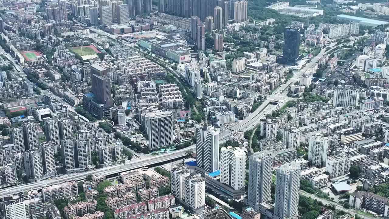 航拍宜昌城市建筑和道路视频下载