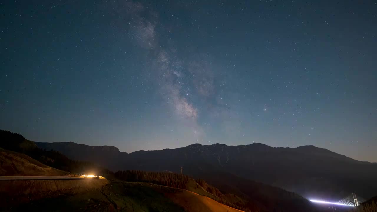 新疆果子沟星空延时视频下载