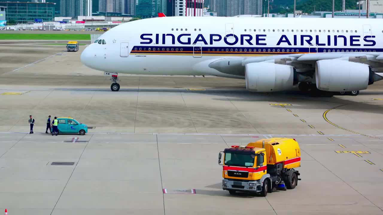 航站楼新加坡航空大飞机视频素材