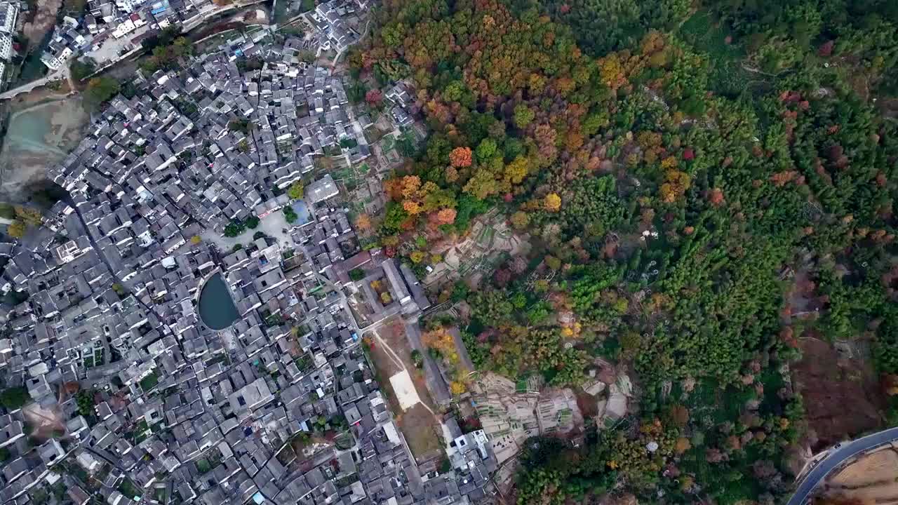 安徽黄山宏村秋色视频素材