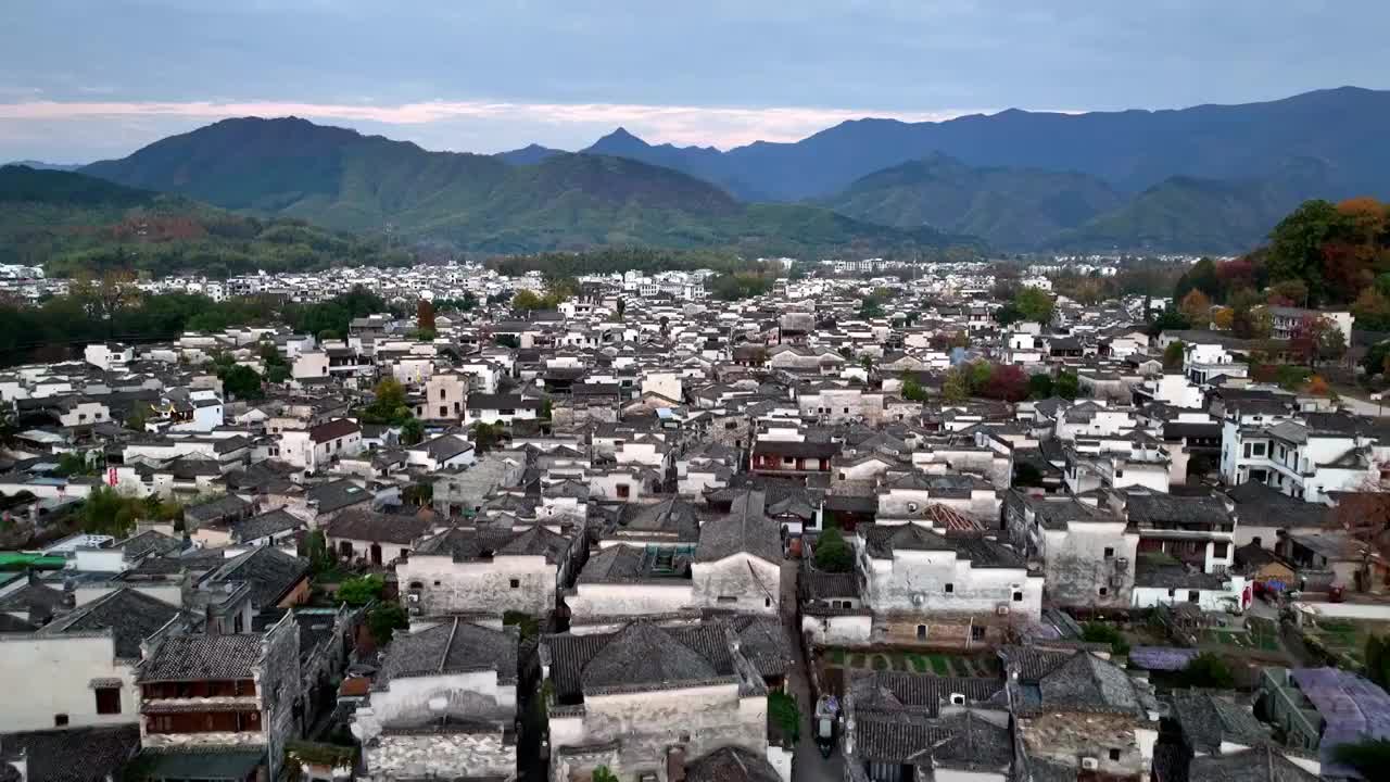 安徽黄山宏村秋色视频素材