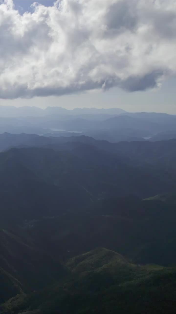 安徽黄山区航拍竖屏视频素材