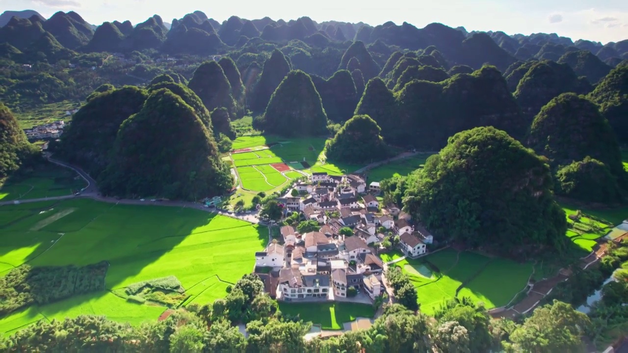 万峰林田园风光视频素材