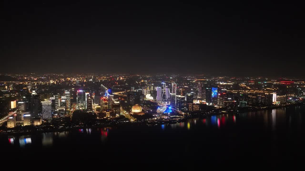 航拍杭州CBD钱江新城夜景视频素材