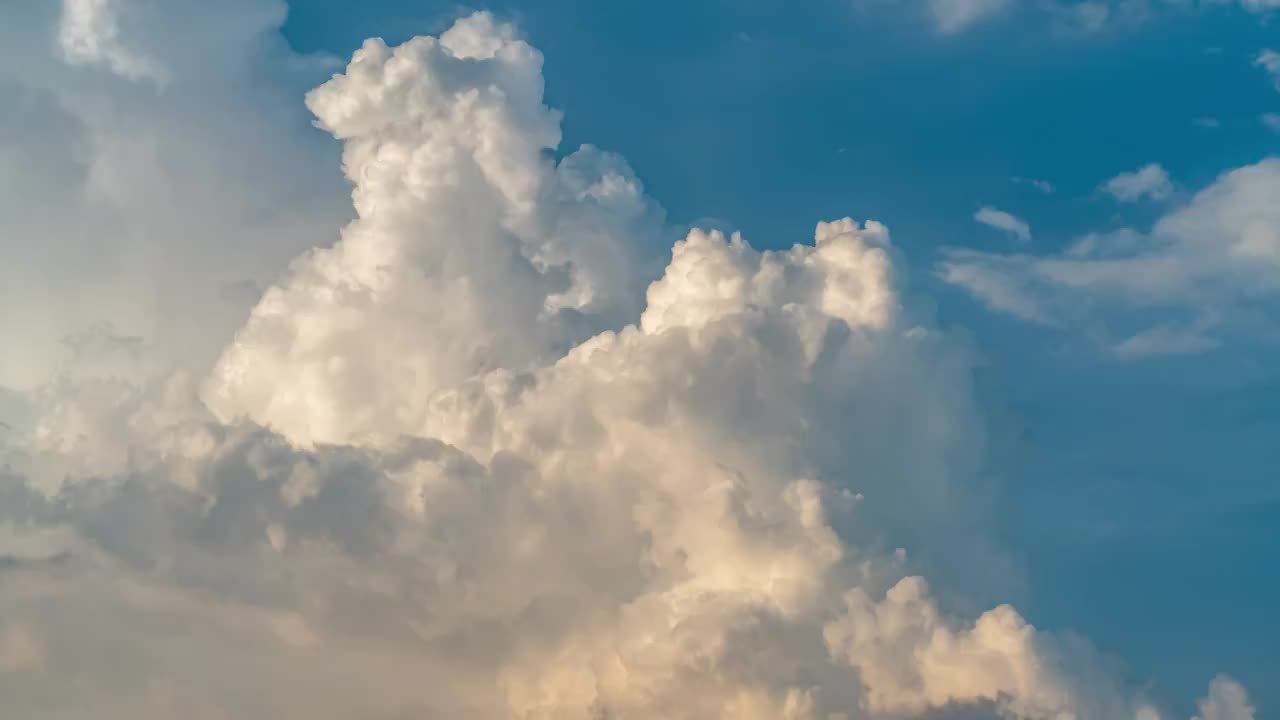 积雨云晚霞延时视频素材