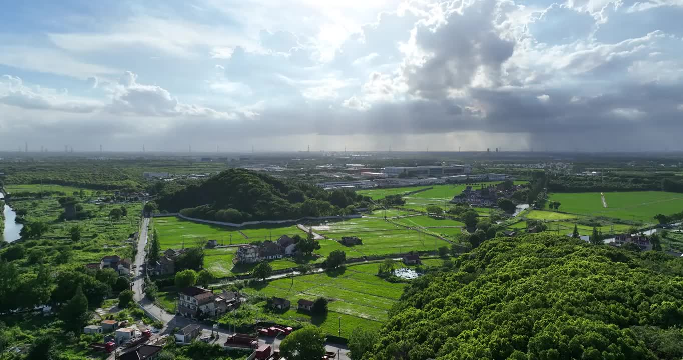 上海松江天马山乡村田园风光航拍视频下载