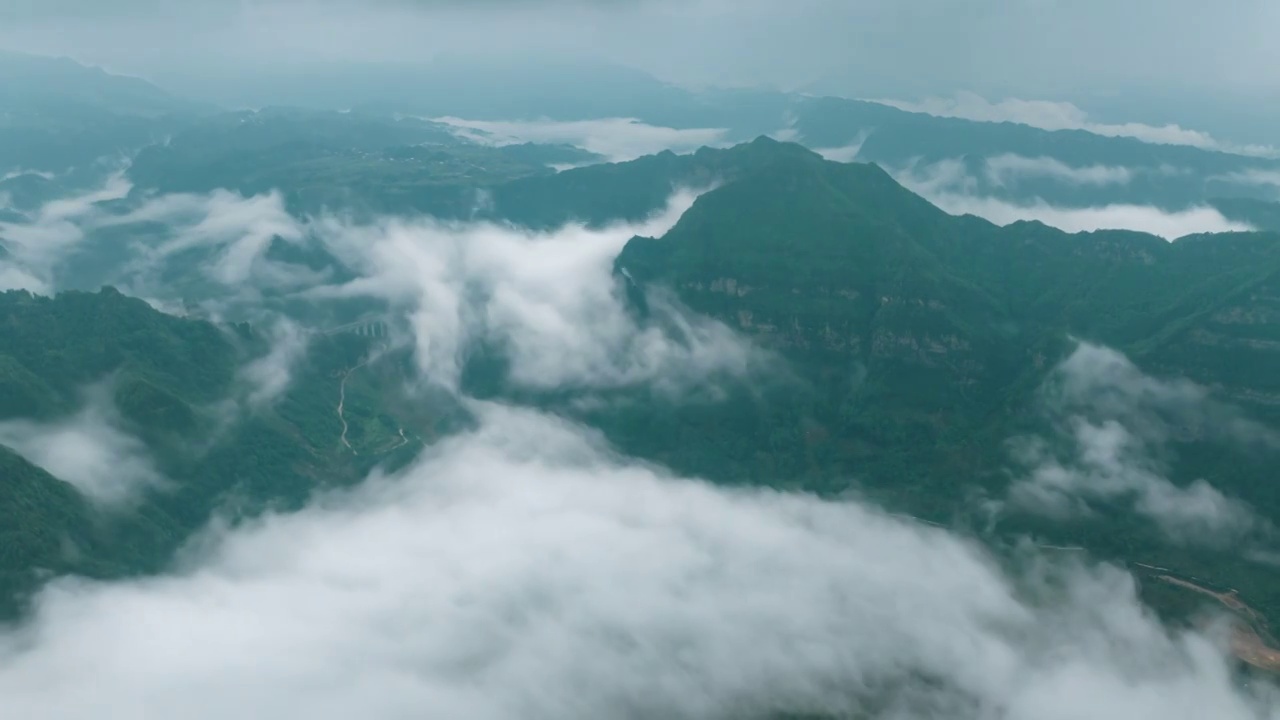 贵州黔南独山县的甲定云海景观视频素材