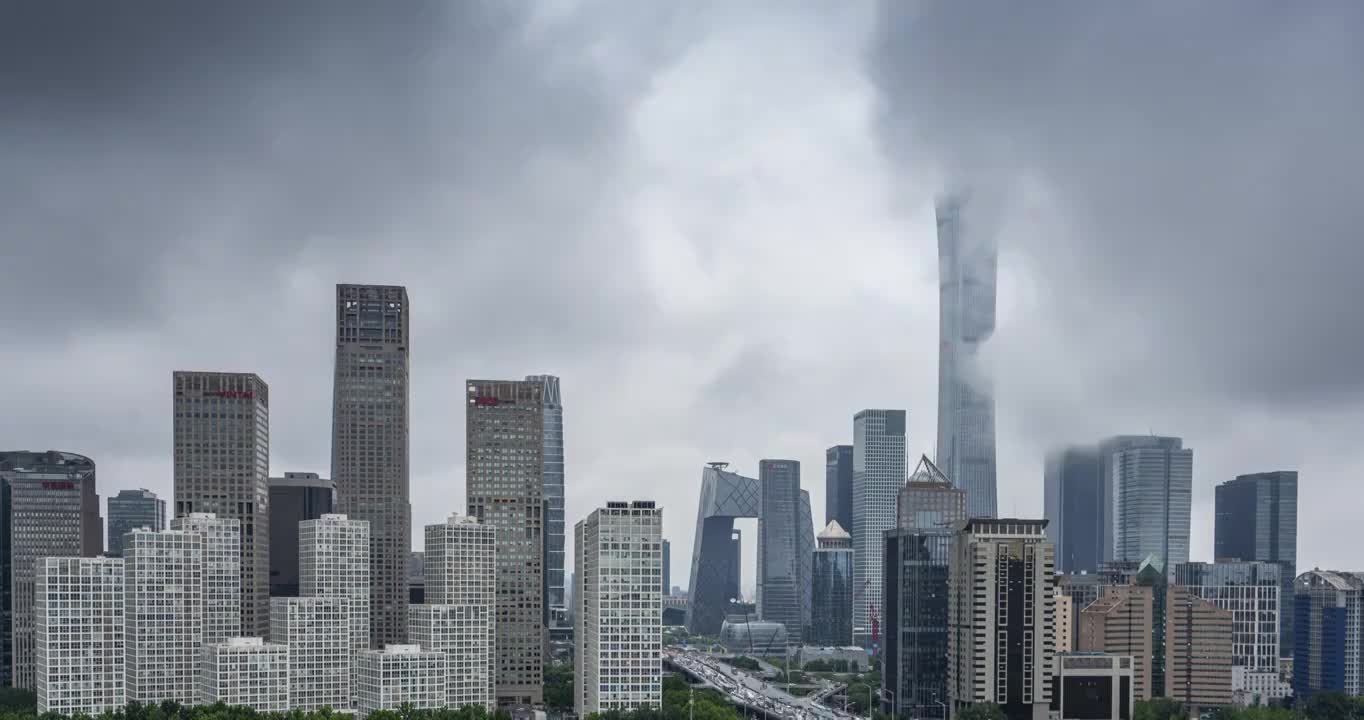 北京CBD雨后云雾延时摄影视频下载