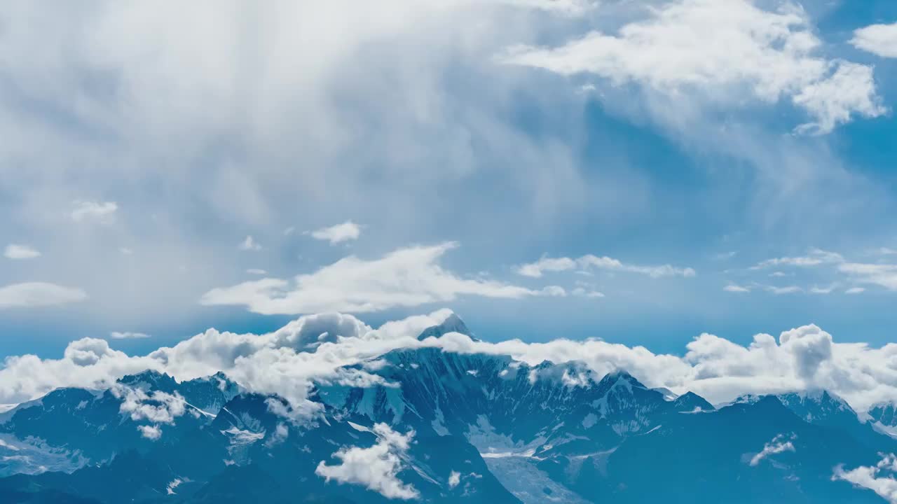 云南梅里雪山卡瓦格博峰延时摄影视频素材