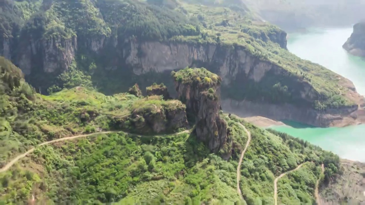 4K30P重庆南川头渡镇寨湾天门景点航拍风光延时视频视频素材