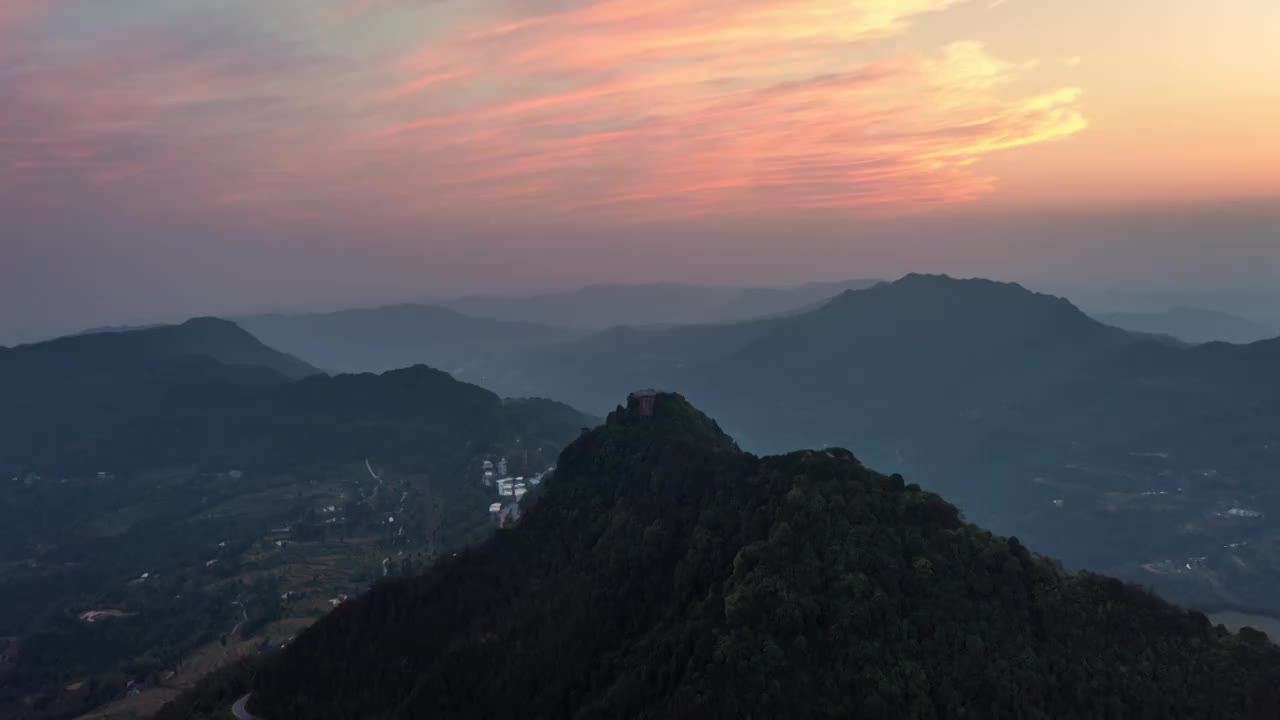 4K30P四川巴中阴灵山日落晚霞航拍风光延时视频视频素材