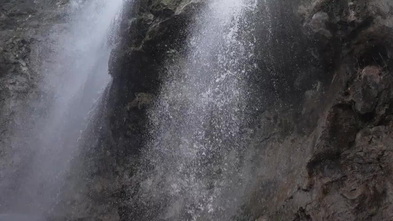 高山峡谷悬崖瀑布山川河流视频素材