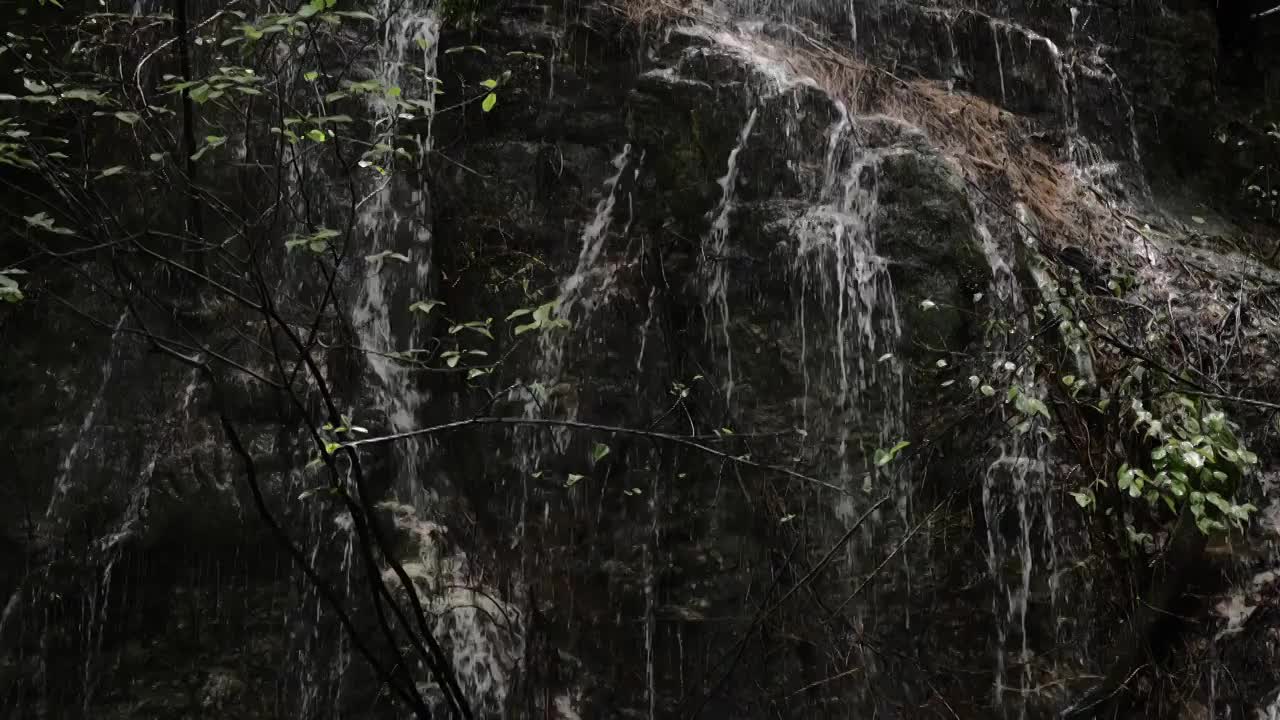 高山峡谷悬崖瀑布山川河流视频素材