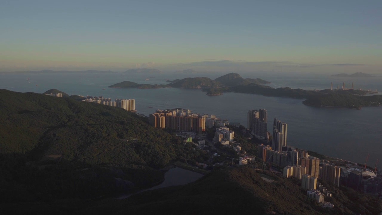 香港西高山海洋岛屿黄昏日落高视角视频素材