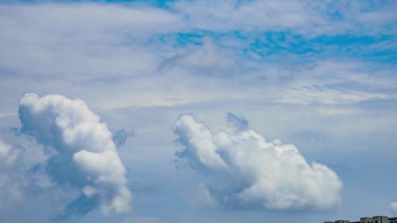 水晶天天空云朵棉花糖云景变化背景延时影片视频素材