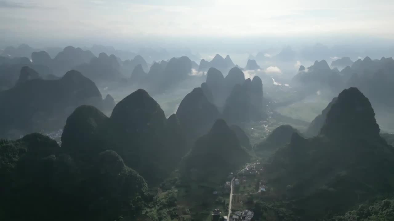 广西桂林山水风光漓江景区视频素材