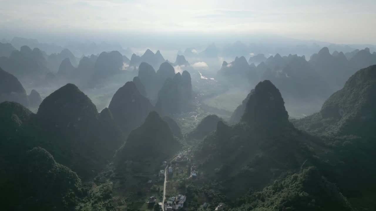 广西桂林山水风光漓江景区视频素材