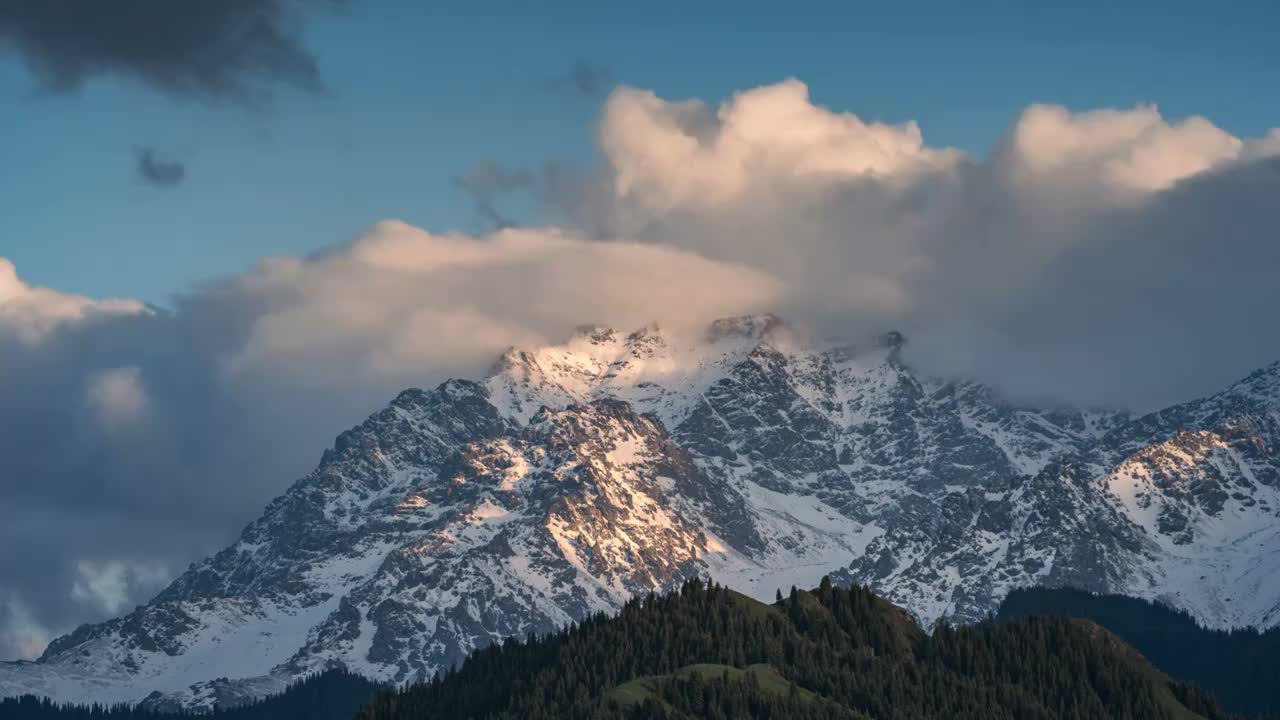 天山雪峰 雪山 云海延时视频素材