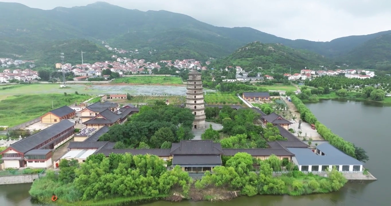 江苏省连云港市花果山风景区海清寺阿育王塔建筑风光视频素材