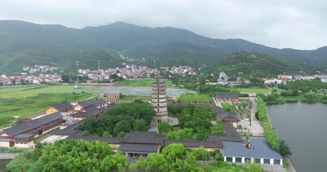 江苏省连云港市花果山风景区海清寺阿育王塔建筑风光视频素材